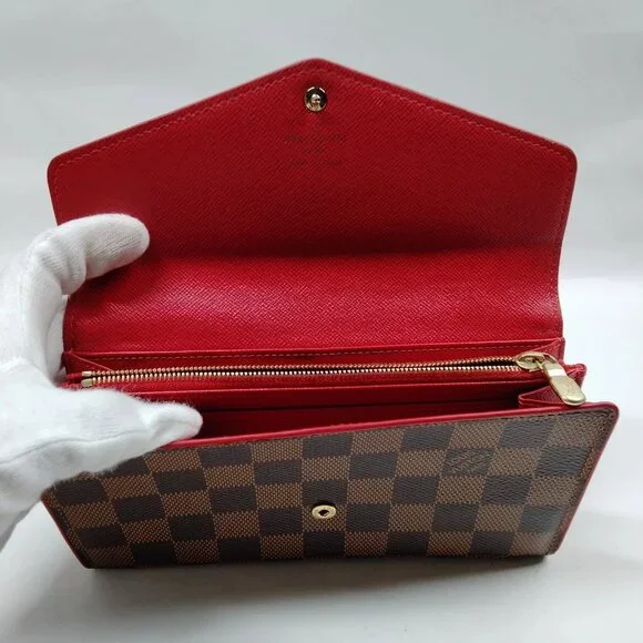 Louis Vuitton Brown Damier Wallet mon-361-091025